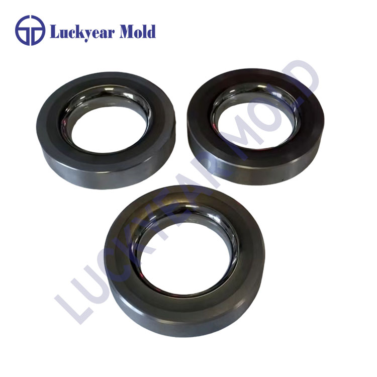 What Are the Characteristics of Carbide Dies?